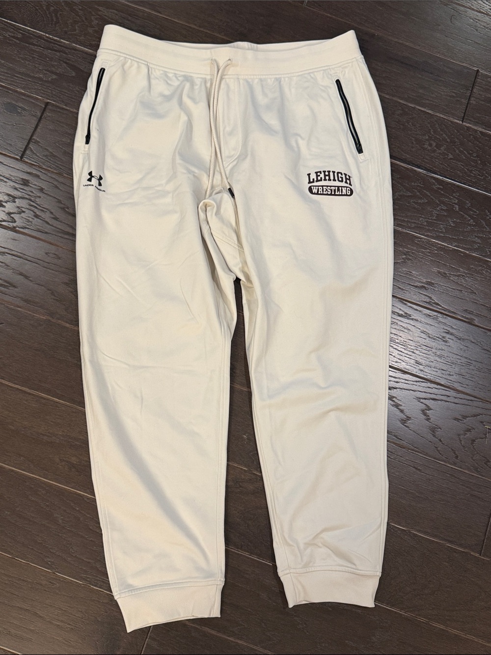 Under Armour Men’s Cream/Black Lehigh Wrestling Joggers